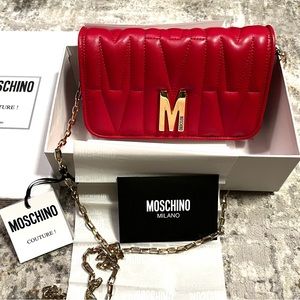 MOSCHINO Couture